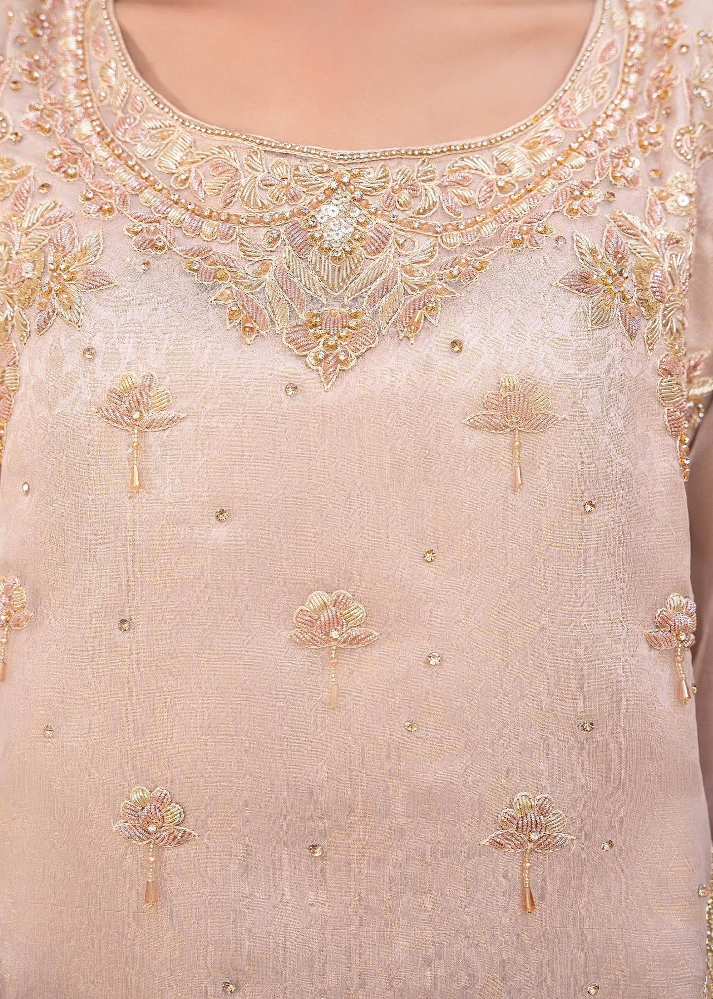 laal Clothing LA - 018 Gold