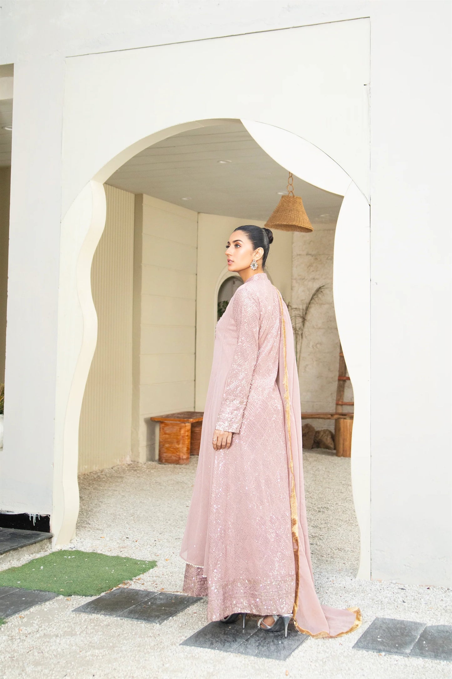 HASEEN- BOIS DE ROSE