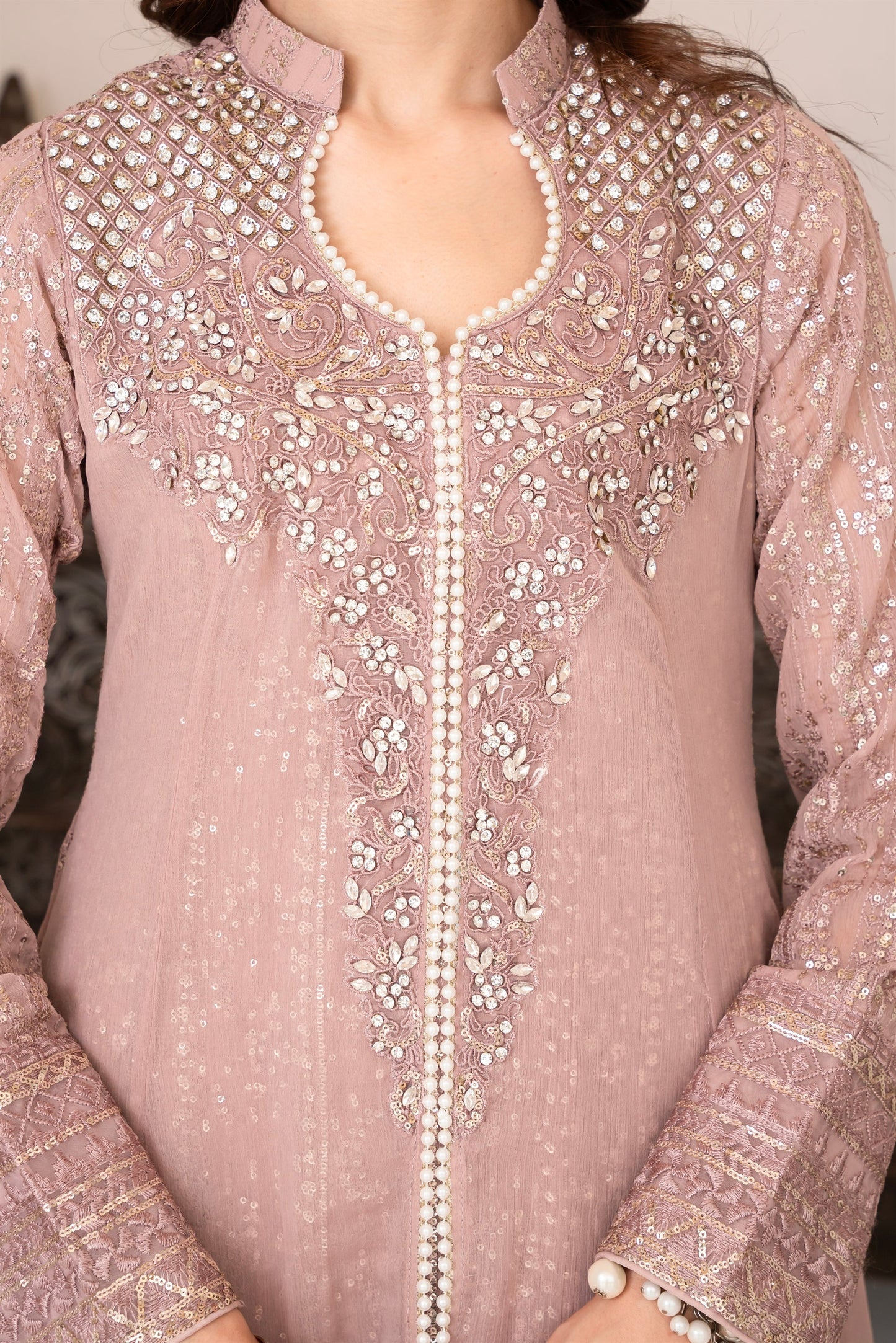 Elegance Queen- Bois de Rose