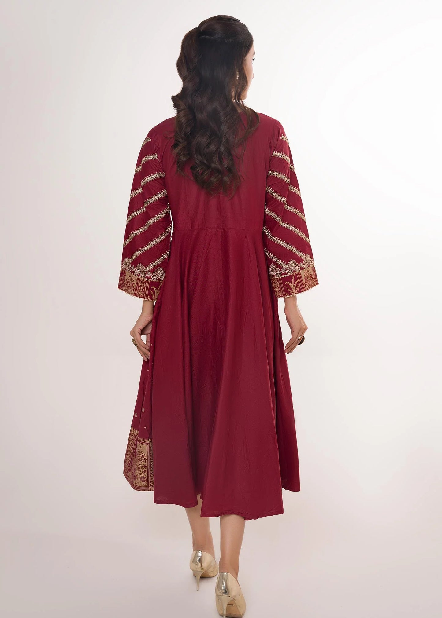 Sahibas By Mirza Andromeda (Maroon)